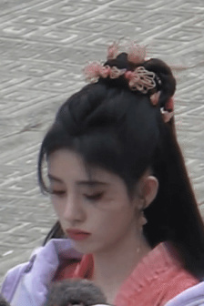美女胸18以下禁止看禁网站